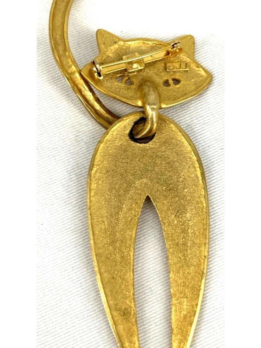 JJ Jonette Jewelry Large Cat Brooch Pin Gold Tone Articulated Head Gold Tone 4.5 - Picture 5 of 7
